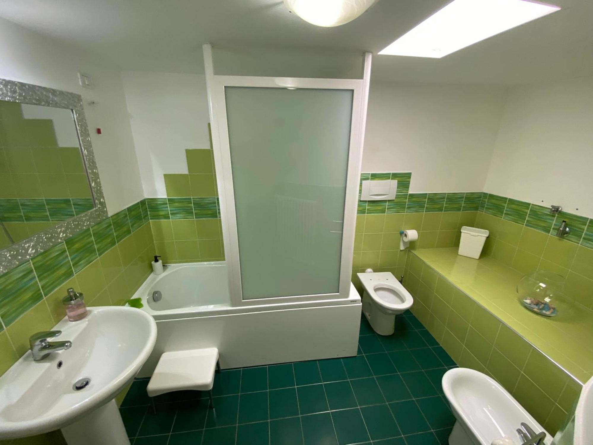 Ferienwohnung Attico Con Terrazzo Panoramico Maiella - 1Piano - Vasto Exterior foto